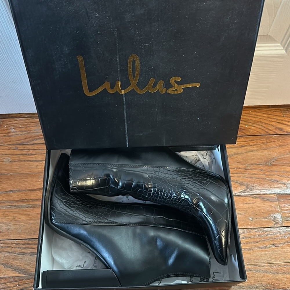 Lulus Boots - Picture 5 of 5